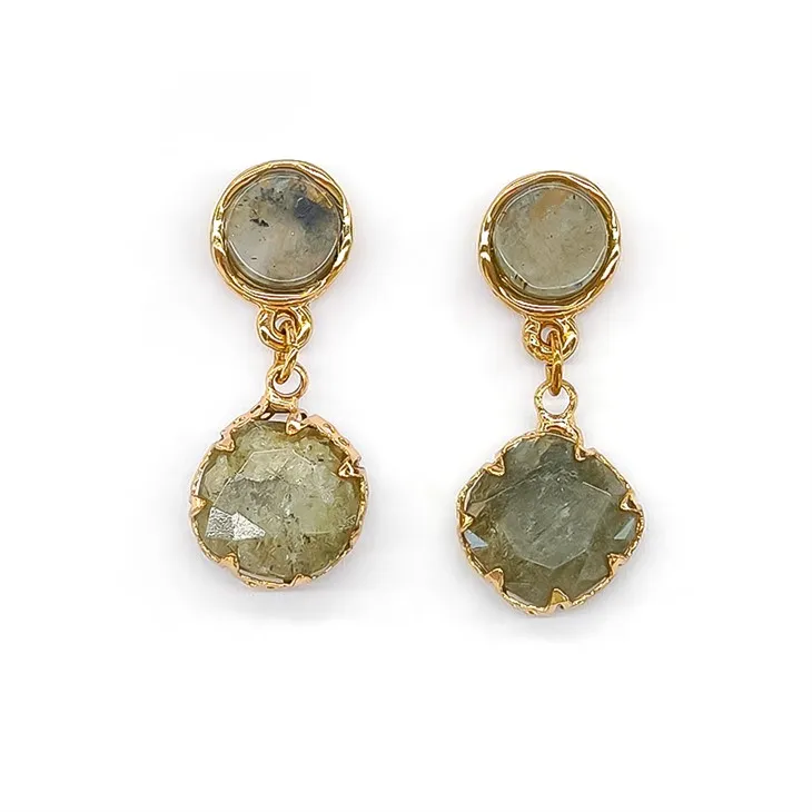 Marmurinis žalias auskaras